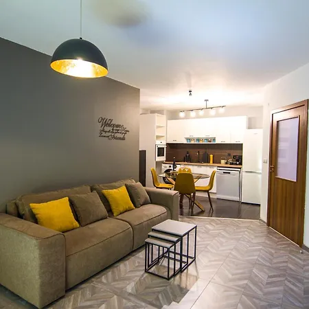 аpartment Near Airport Apartament